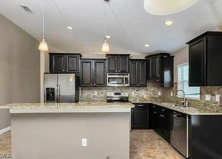 5307 Cortland Dr #1 — Photo 4