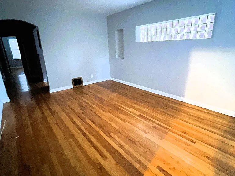 4962 Fyler Ave #1F — Photo 2