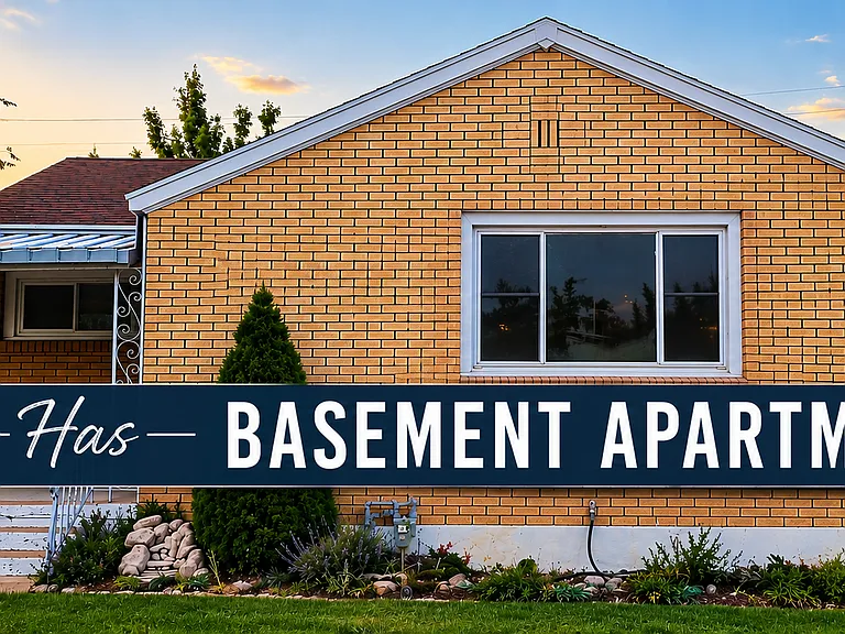 360 W Laker Way S — Photo 1