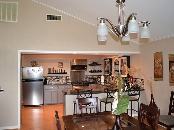 3rd image of 5516 Flamingo Dr