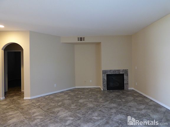4th image of 13189 Bassett Dr