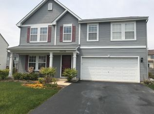 39350 Kinsley Ln, Beach Park, IL 60083