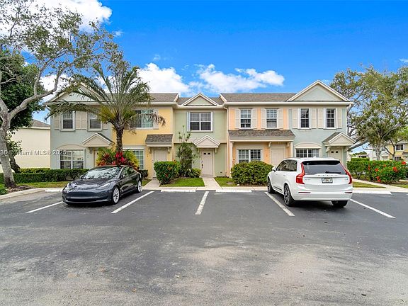 4th image of 78 Whitehead Cir #78