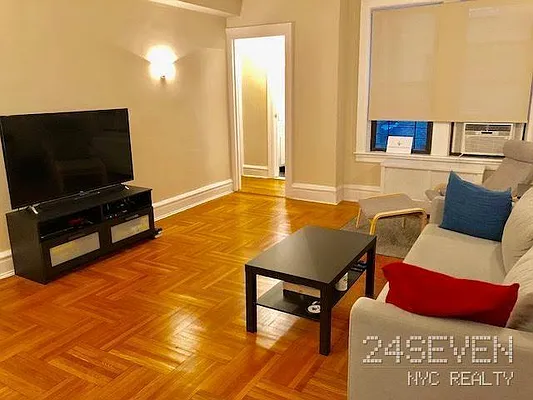 Rented by 24 7 NYC Realty Inc. | media 39