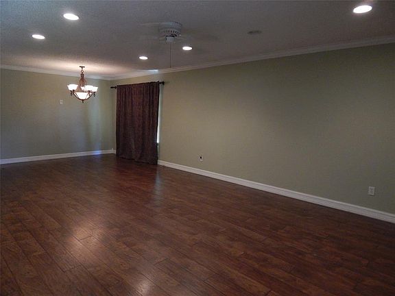 5th image of 2601 Holy Cross Ln