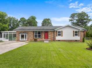 582 Pinewood Cir, Fort Oglethorpe, GA 30742
