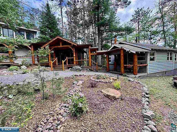 3rd image of 3069 Black Bay Rd