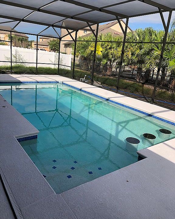 2nd image of 4004 Marietta Way
