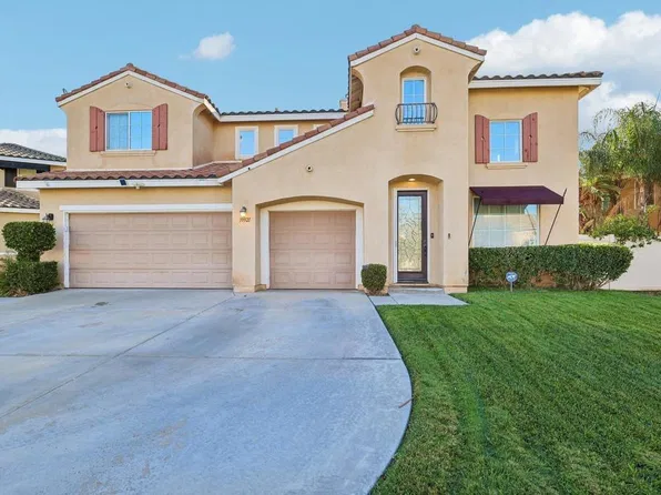 39921 Banyan St, Murrieta, CA 92563