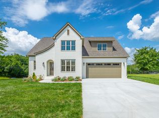 980 Equestrian Dr, Soddy Daisy, TN 37379