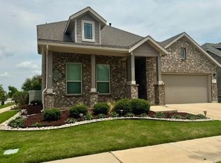 932 Falcon Rd, Argyle, TX 76226