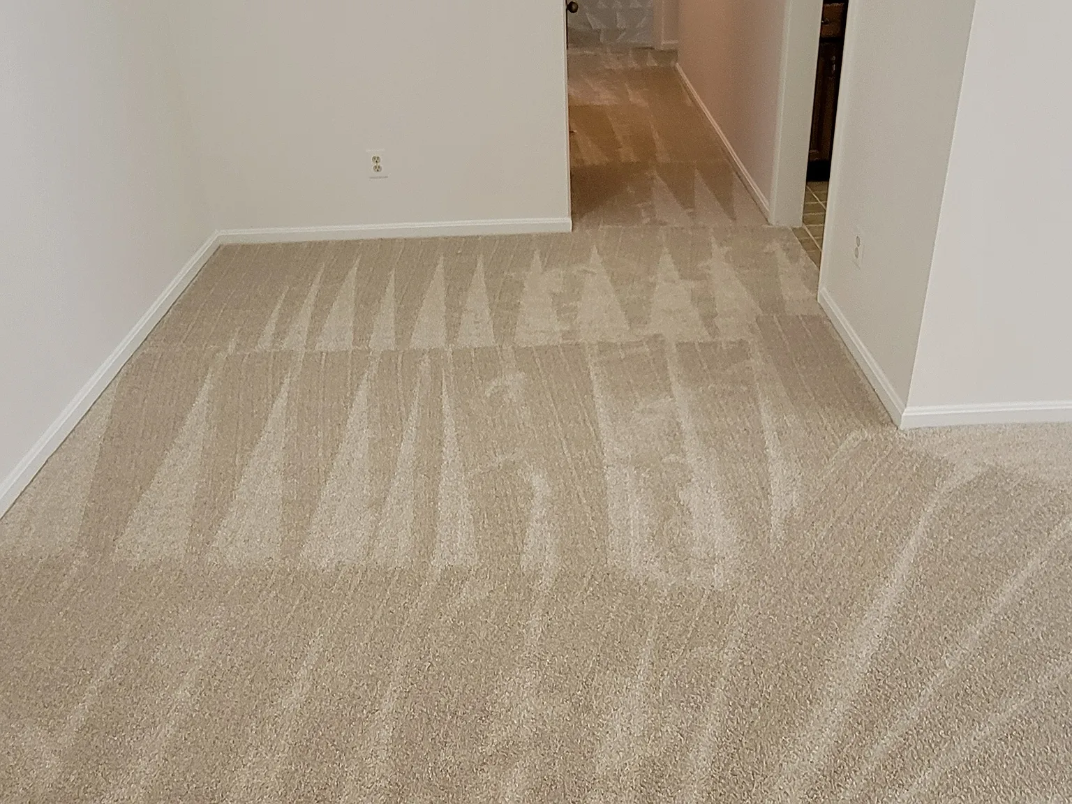 2 bed, 1.5 bath, 957 sqft, $1,650 — Photo 4