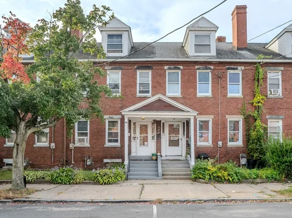 48 N Canal St, Holyoke, MA 01040