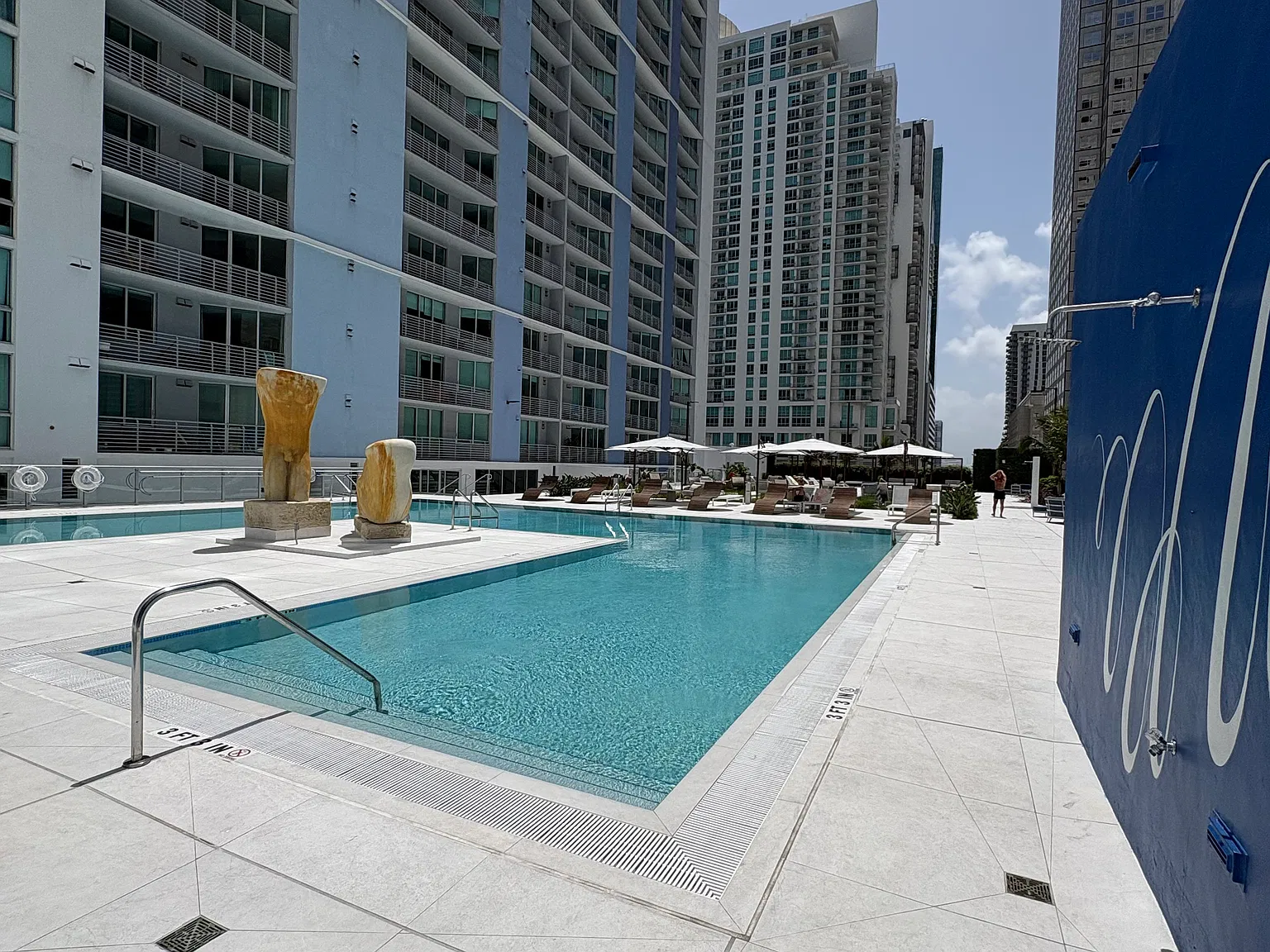 2 bed, 1227 sqft, $4,400 — Photo 3