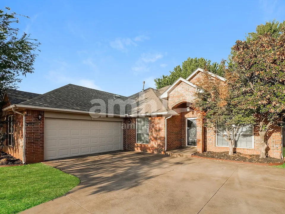 141 Kimberly Dr