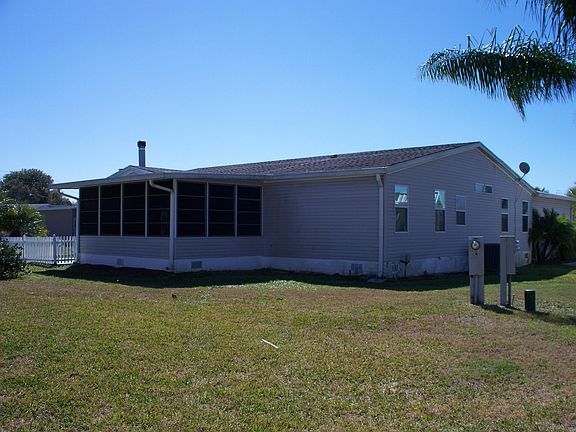 4th image of 16640 Latrina Ct