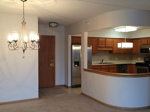 3rd image of 1 N Beacon Pl APT 513