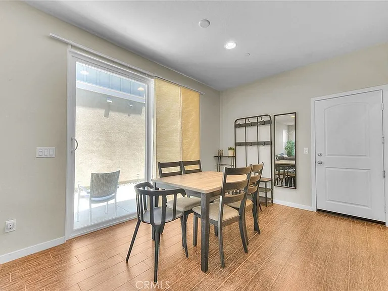 8836 Banyan — Photo 7