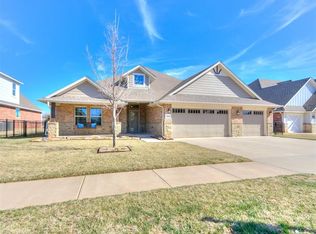 18608 Trailview Way, Edmond, OK 73012