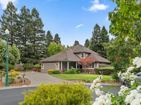 426 Secretariat Court, Santa Rosa, CA 95401