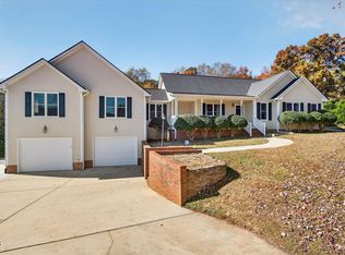 130 Gregory Mnr, Youngsville, NC 27596