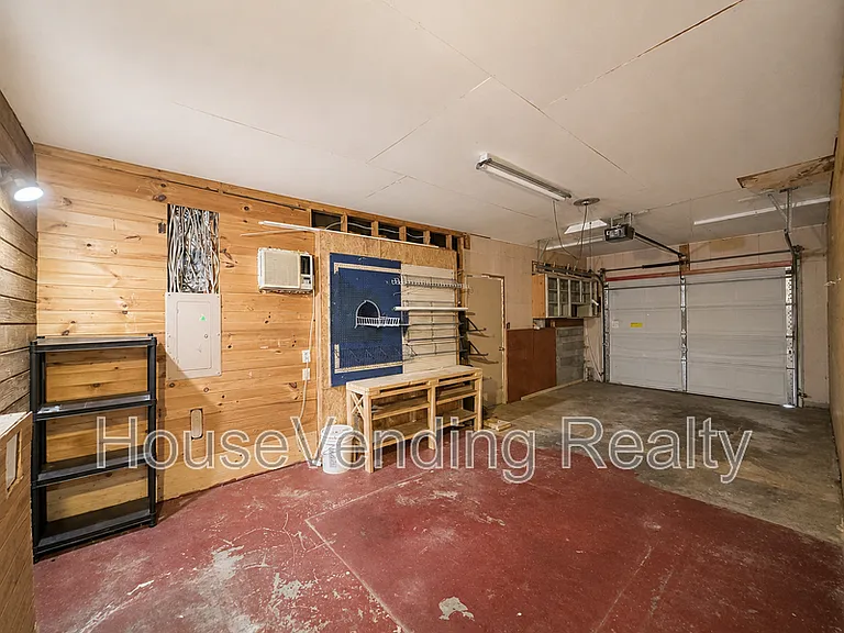 2214 Highland Rd — Photo 18