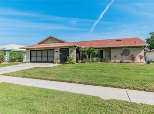 9915 Lopez Dr, New Port Richey, FL 34655