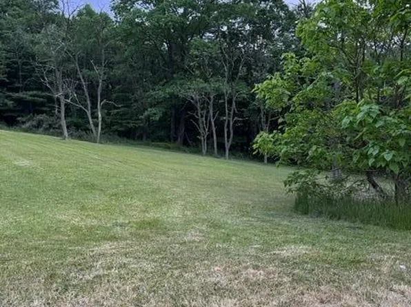 1265 Glade City Rd, Meyersdale, PA 15552