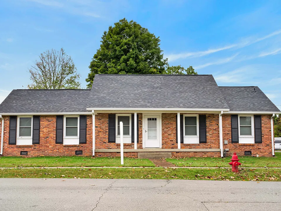 223 Walnut St