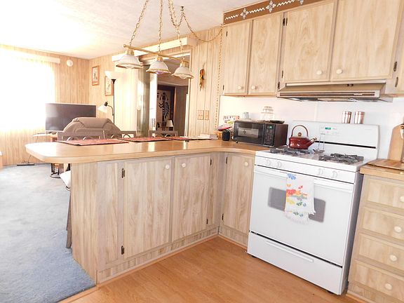4th image of 80 W Chorrito Ct