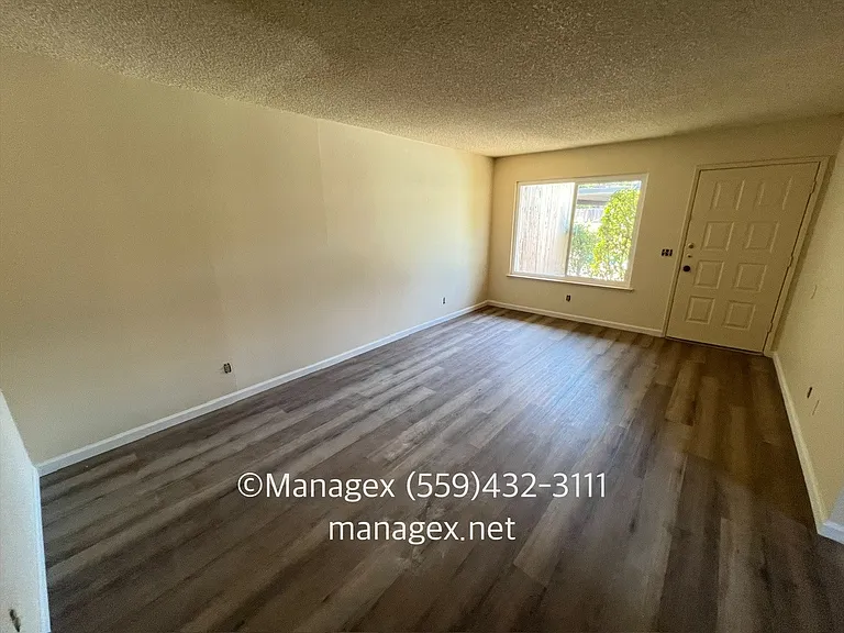 4671 N Glenn Ave #103 — Photo 4