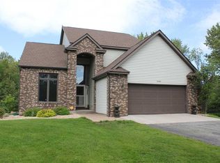 4185 W Pond Dr, Hermantown, MN 55811