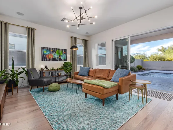 1208 E PASEO Way, Phoenix, AZ 85042