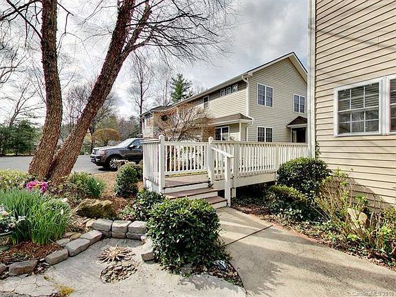 2nd image of 88 Grist Mill Dr