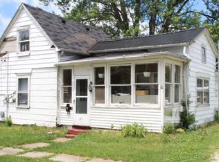 53 Carleton Ave, Shelby, OH 44875