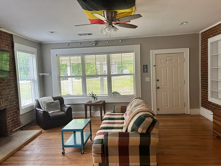346 Doles Blvd #2 — Photo 4