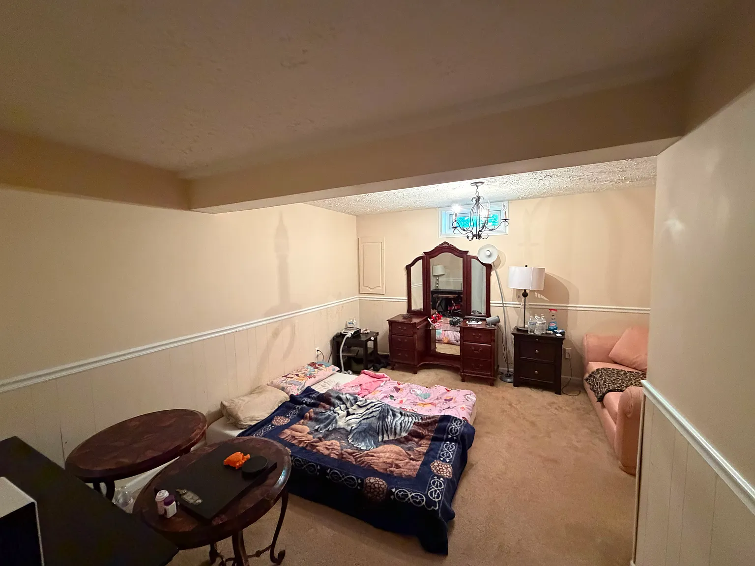 Studio, 1300 sqft, $1,000 — Photo 3