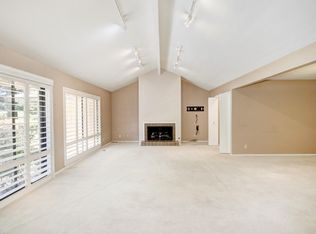 1222 Commons Dr, Sacramento, CA 95825