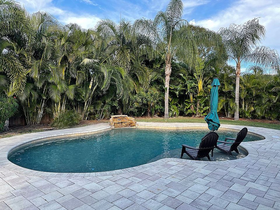 1st image of 5349 Foxwood Dr