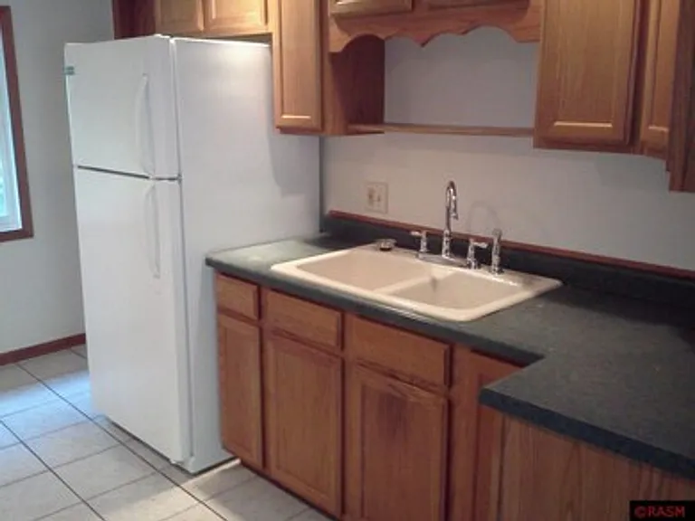 419 Mallory St N #2 — Photo 6
