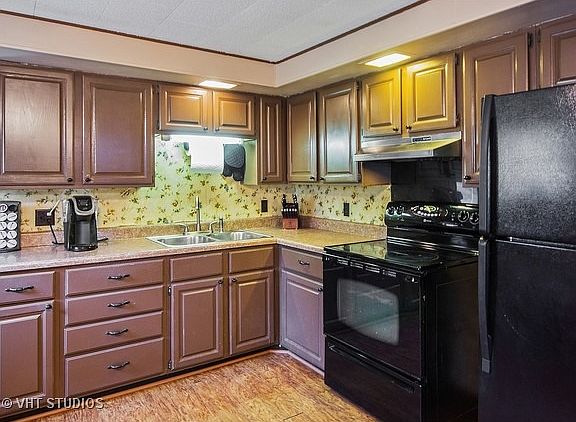 3rd image of 36143 Irish Ln