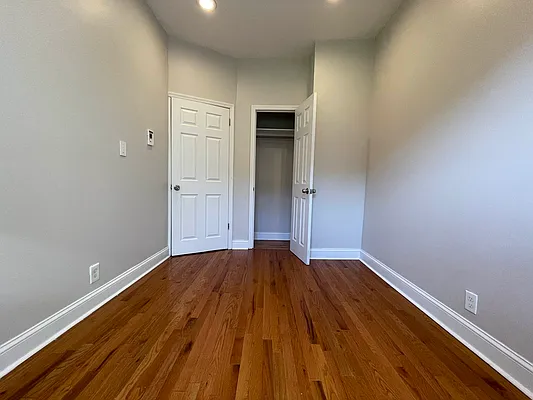 Rented by Hillel Realty Group | media 34