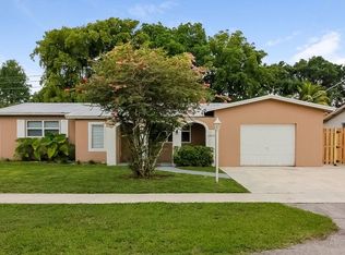 12420 SW 2nd St, Fort Lauderdale, FL 33325