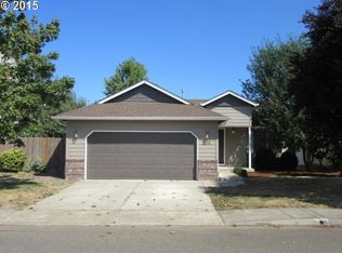 1135 Mount View Ln, Molalla, OR 97038