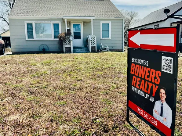 822 W 8th St, Concordia, KS 66901