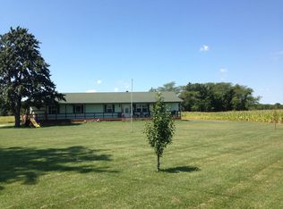 407 County Road 1350 E, Toledo, IL 62468