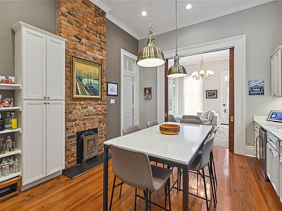 5th image of 822 Gov Nicholls St #1
