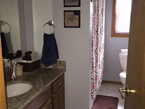 5th image of 7519 Woodside Dr