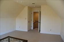 5th image of 419 Savannah Village Dr