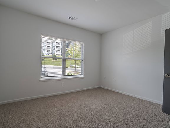 5th image of 10 Arden Farms Ln #2000302